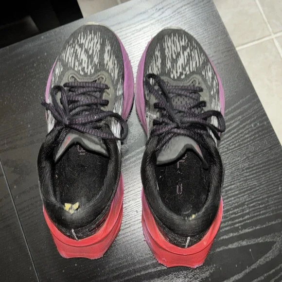 Asics Novablast Sneakers 6.5 - Picture 5 of 6